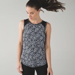 Lululemon rose pattern tank